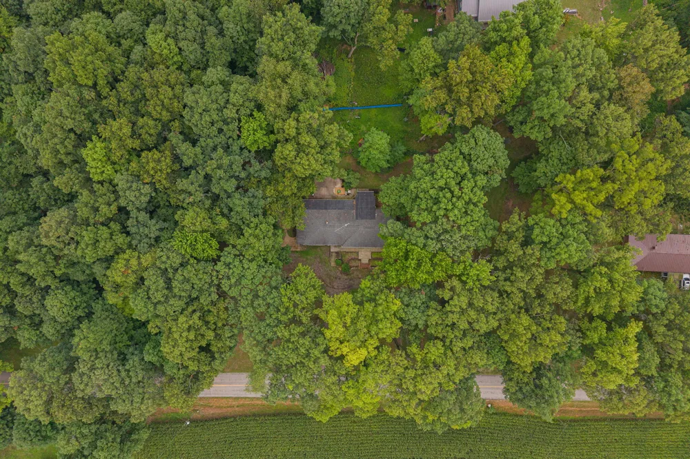 4396 Holloway Adrian, MI 49221