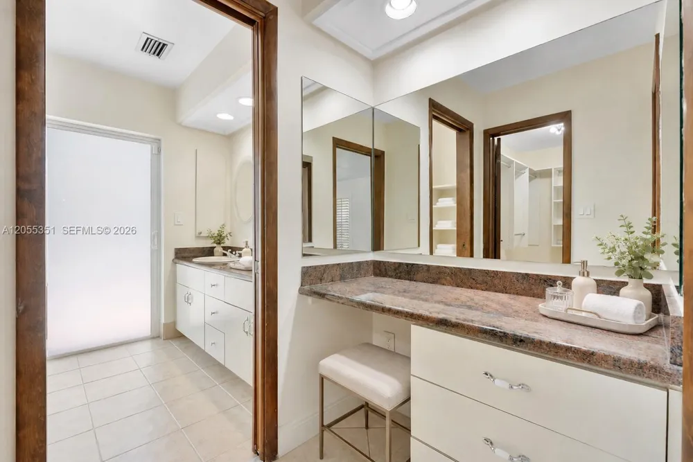 7920 SW 172nd Ter Palmetto Bay, FL 33157