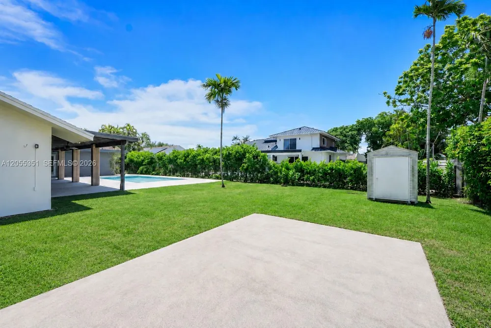 7920 SW 172nd Ter Palmetto Bay, FL 33157