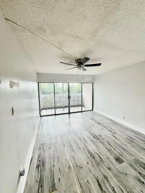 3301 SPANISH MOSS TERRACE #303