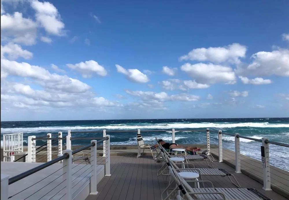 3589 S Ocean Boulevard #37 South Palm Beach, FL 33480
