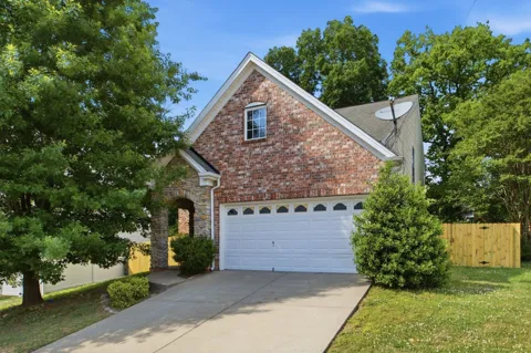 1709 Timber Point