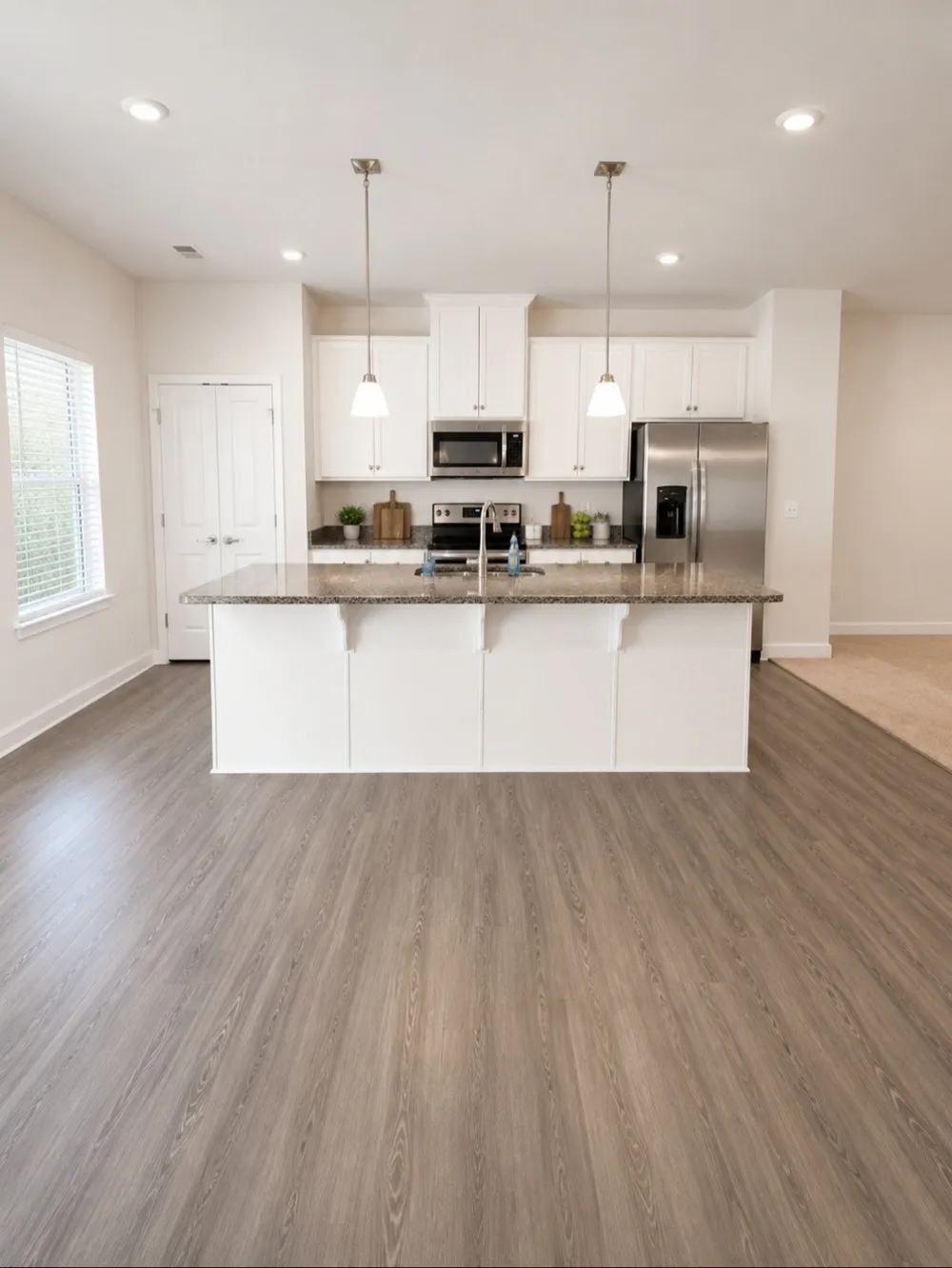 4316 Summercrest Blvd #905 Antioch, TN 37013