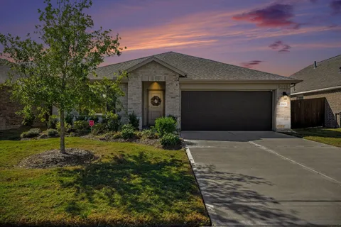 7627 Fremantle Lane
