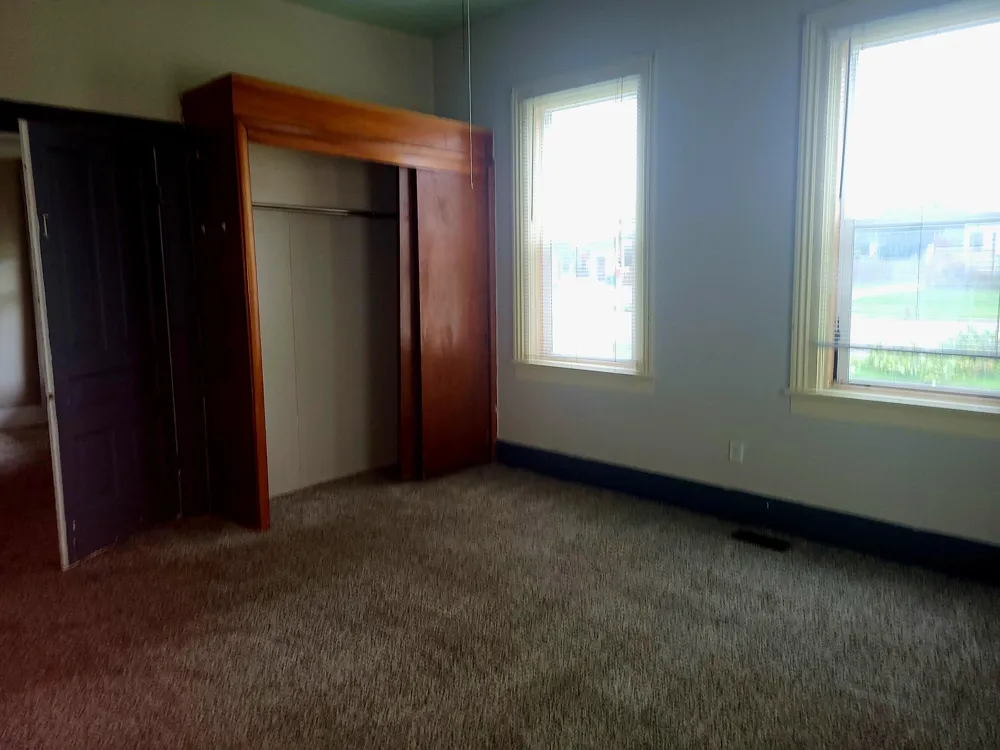 204 W Delaware Street Decatur, MI 49045
