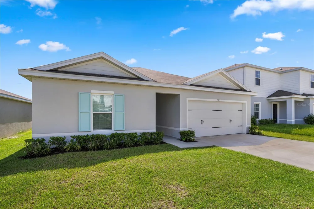 1582 FINNIGAN CIRCLE Haines City, FL 33844
