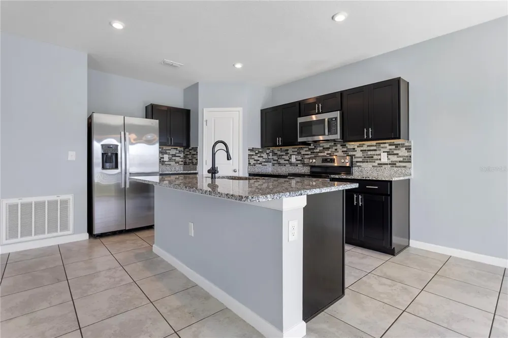1582 FINNIGAN CIRCLE Haines City, FL 33844