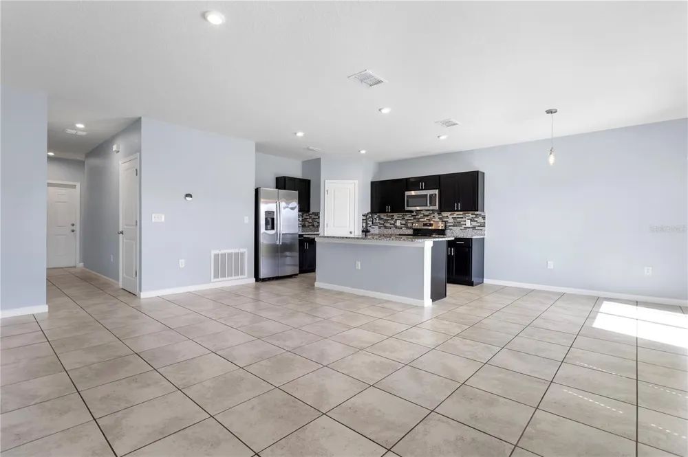 1582 FINNIGAN CIRCLE Haines City, FL 33844