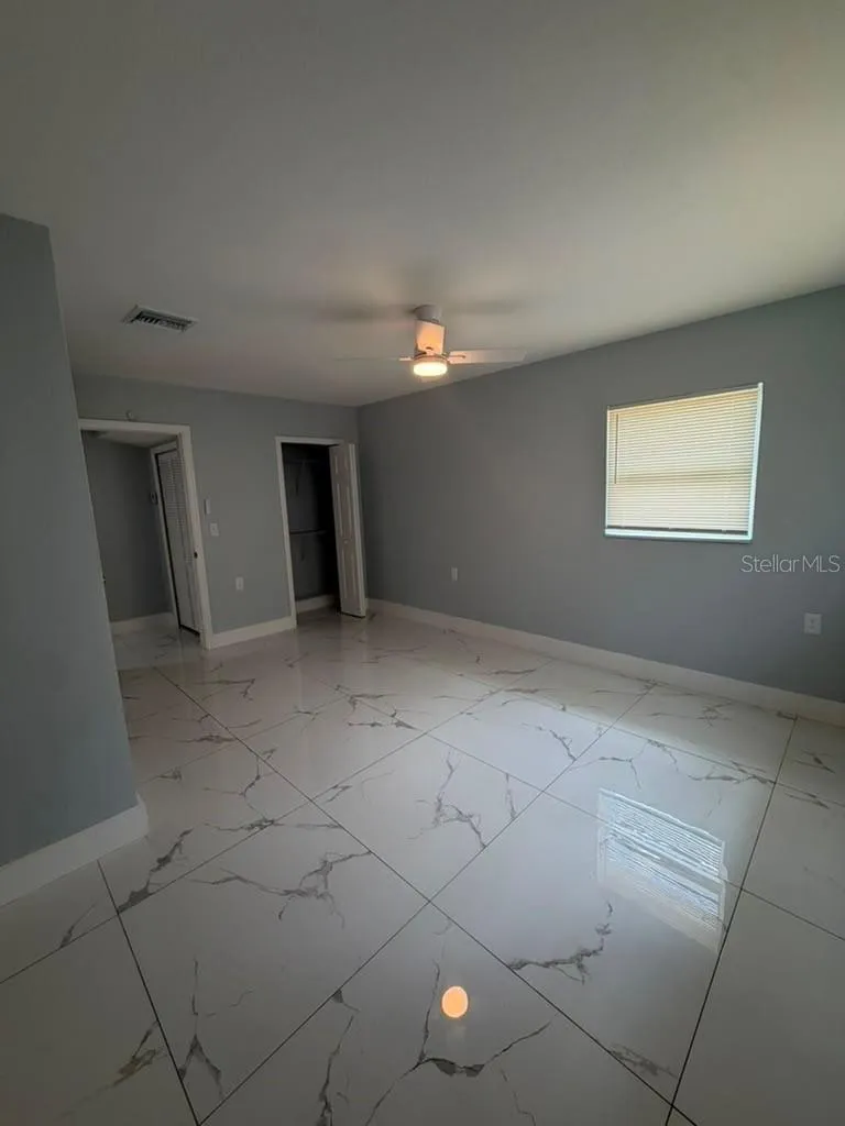 2615 E 23RD AVENUE Tampa, FL 33605