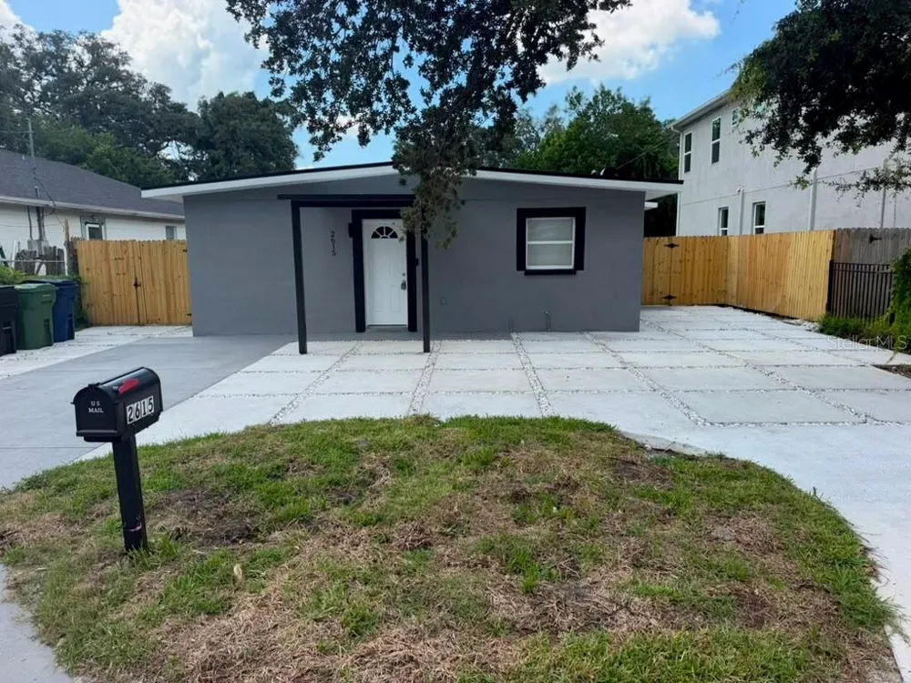 2615 E 23RD AVENUE Tampa, FL 33605