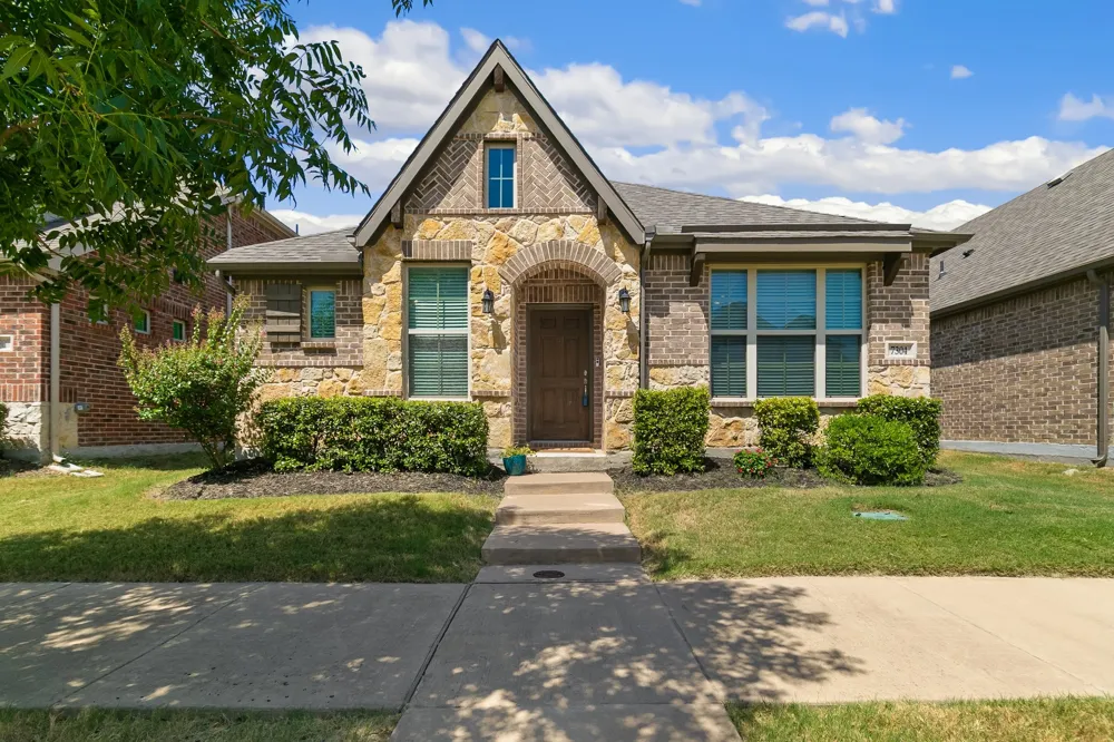 7304 Elm Grove Lane Little Elm, TX 76227