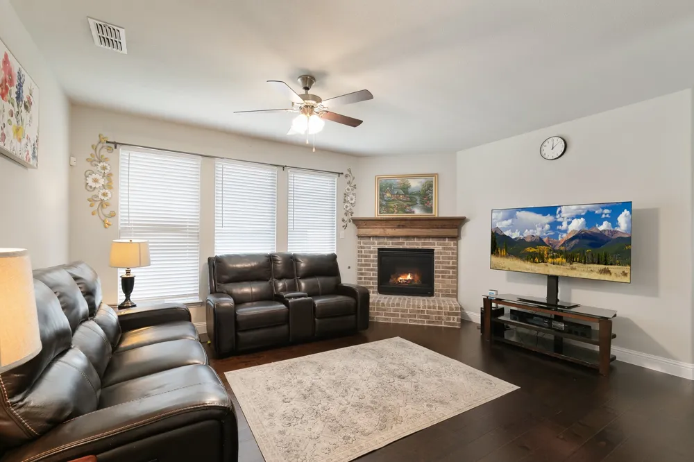 7304 Elm Grove Lane Little Elm, TX 76227