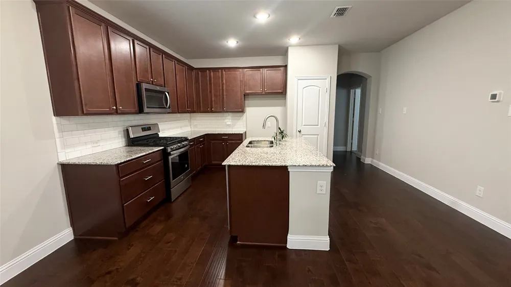 7304 Elm Grove Lane Little Elm, TX 76227