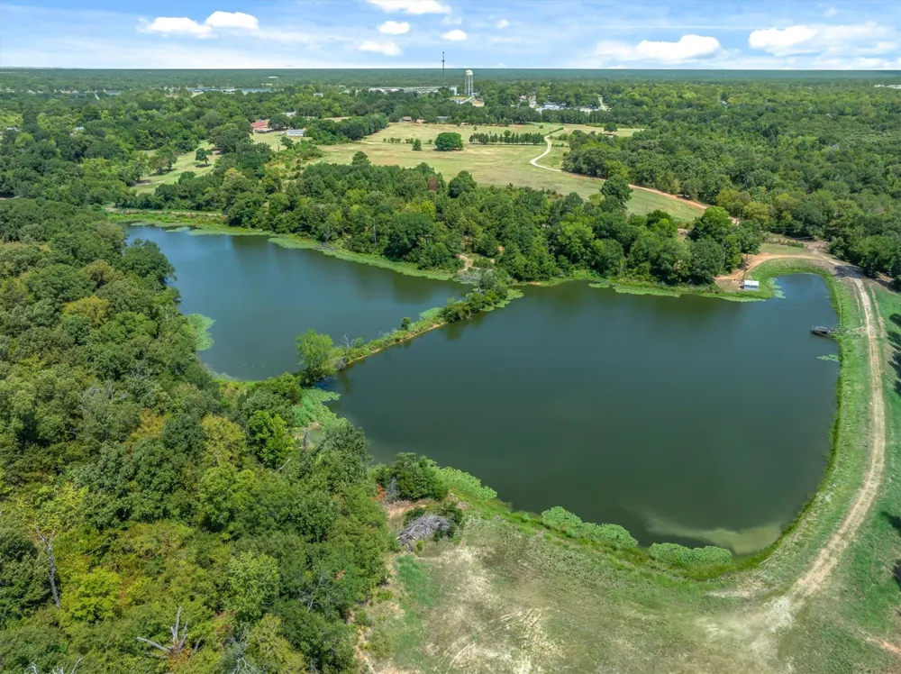 8086 FM 17 Grand Saline, TX 75140