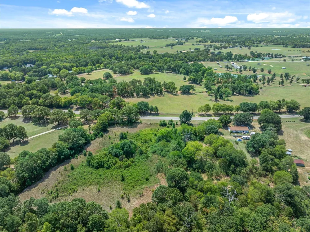 8086 FM 17 Grand Saline, TX 75140
