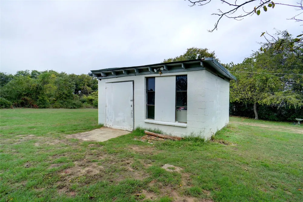 1000 S.E. Parkway Parkway Azle, TX 76020