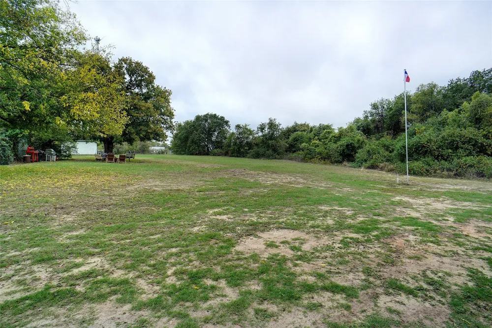 1000 S.E. Parkway Parkway Azle, TX 76020