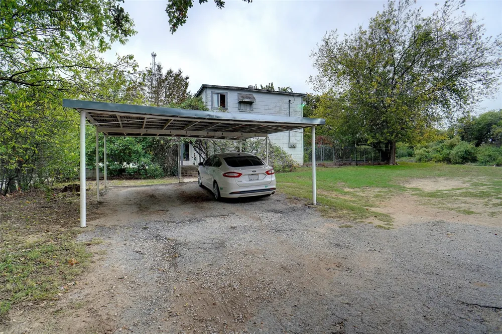 1000 S.E. Parkway Parkway Azle, TX 76020