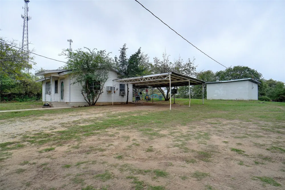 1000 S.E. Parkway Parkway Azle, TX 76020