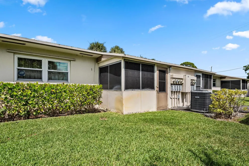 2528 EMORY DRIVE E #E West Palm Beach, FL 33415
