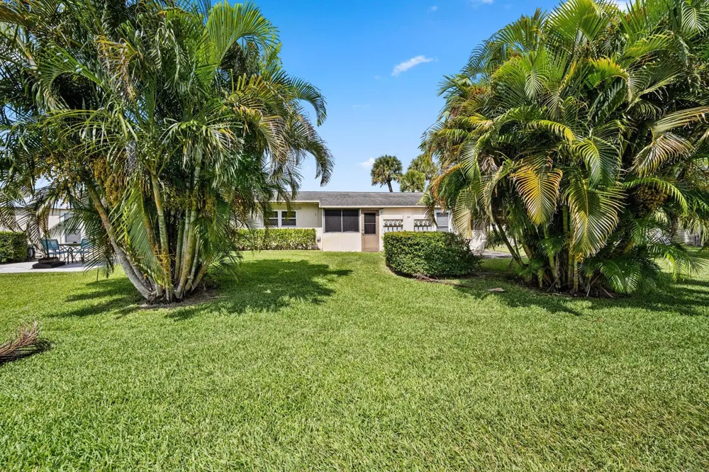 2528 EMORY DRIVE E #E West Palm Beach, FL 33415