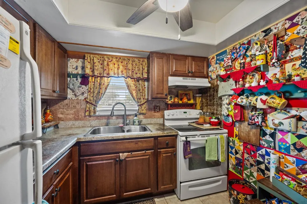 2528 EMORY DRIVE E #E West Palm Beach, FL 33415