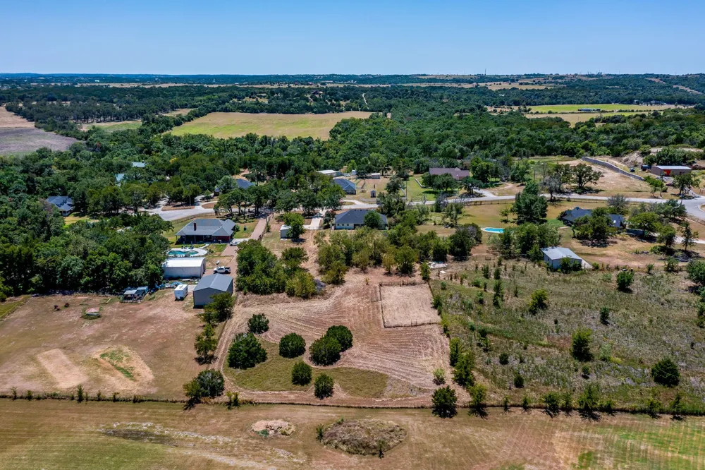 321 E Woody Creek Court Springtown, TX 76082