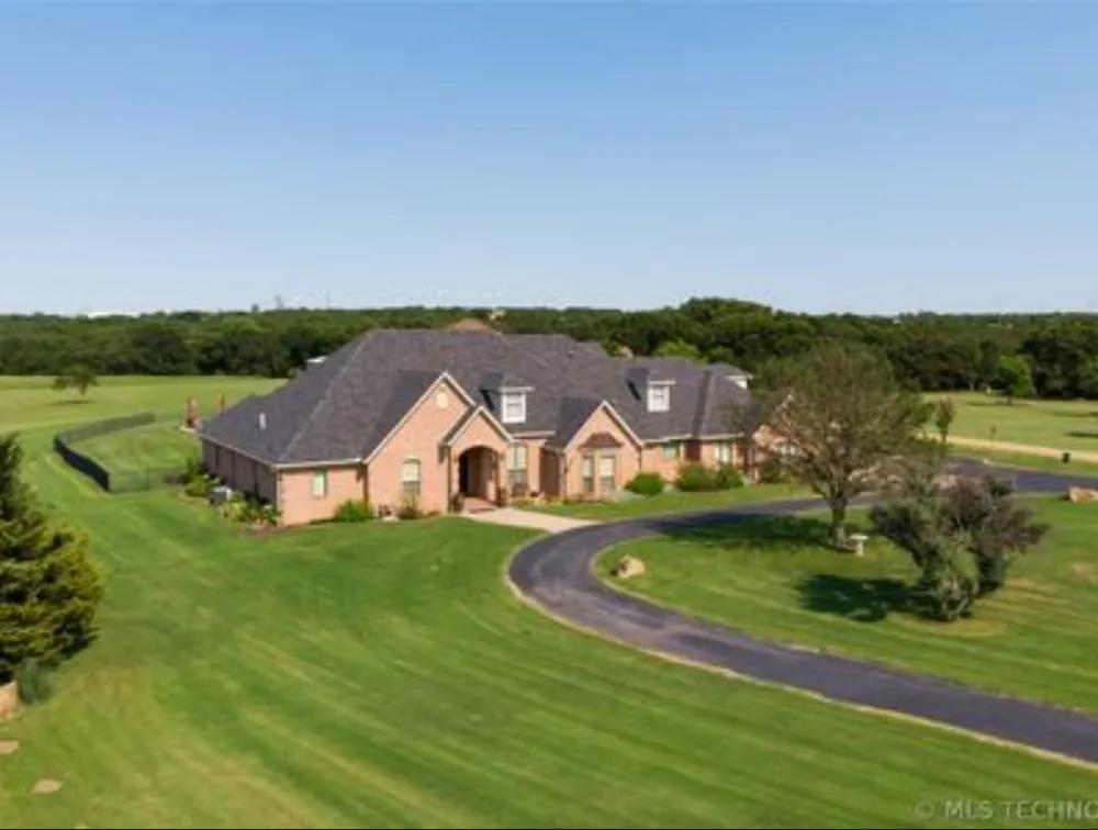 3234 Mount Washington Road Ardmore, OK 73401