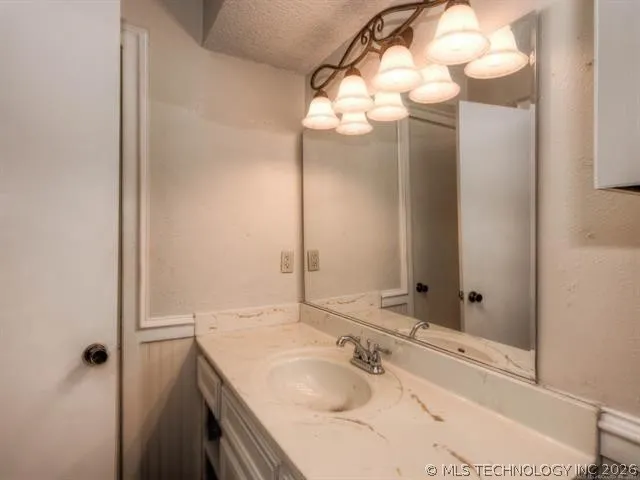 3101 S Poplar Avenue Broken Arrow, OK 74012