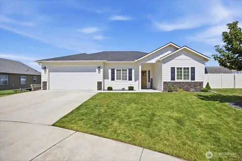 86 Ellie Ann Court