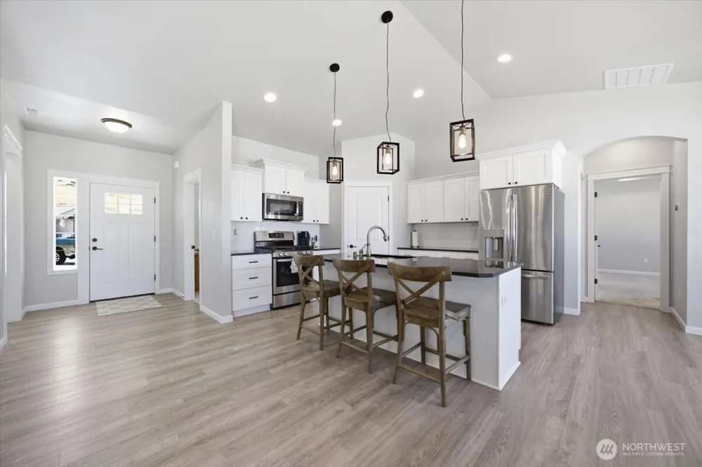 86 Ellie Ann Court Prosser, WA 99350