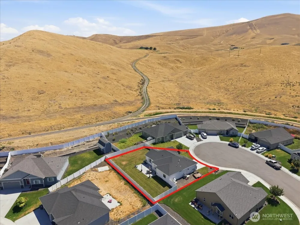 86 Ellie Ann Court Prosser, WA 99350