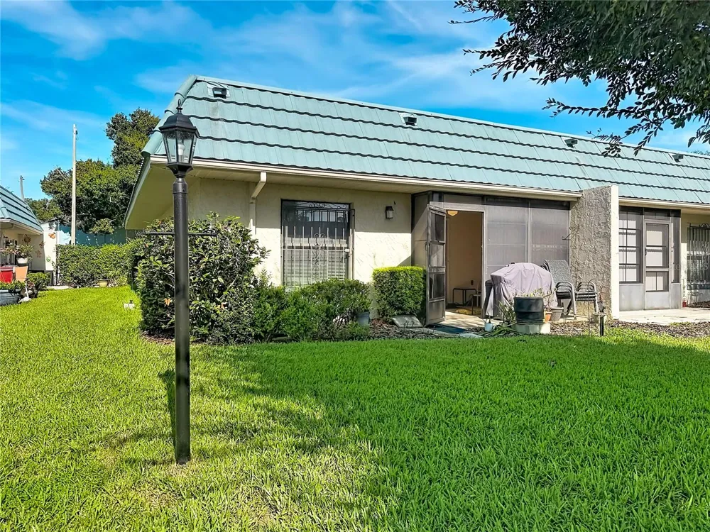 345 24TH STREET NW #1 Winter Haven, FL 33880