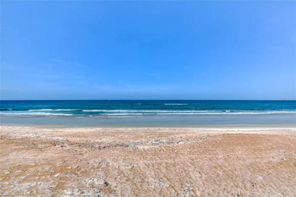 2290 OCEAN SHORE BOULEVARD #2070 Ormond Beach, FL 32176