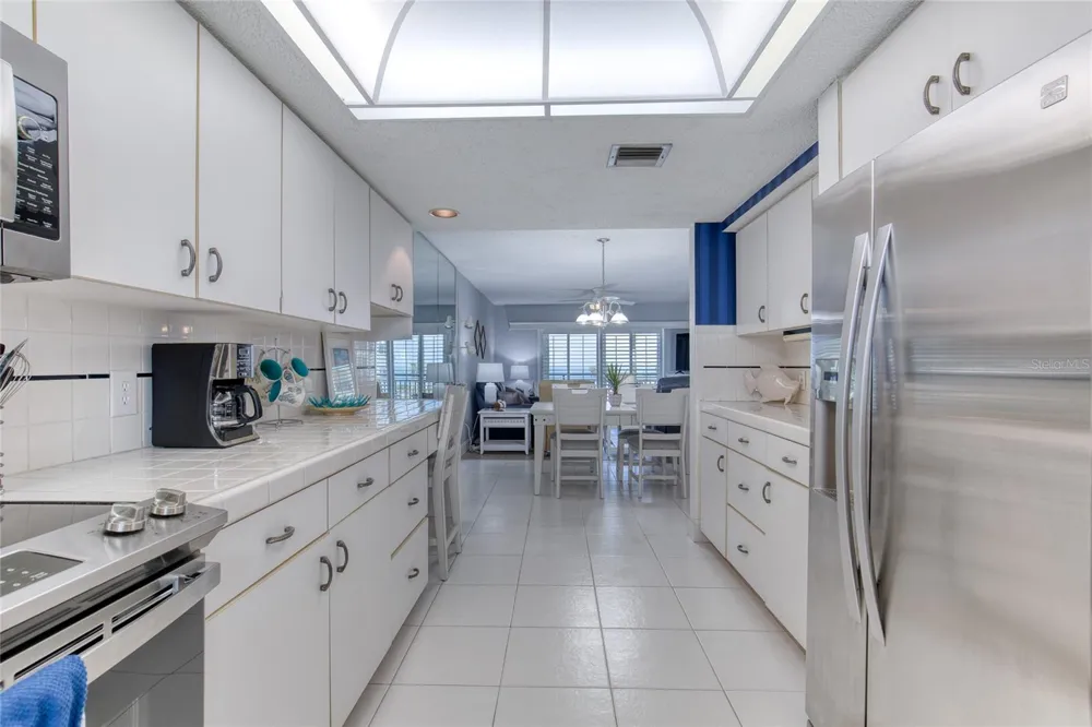 2290 OCEAN SHORE BOULEVARD #2070 Ormond Beach, FL 32176