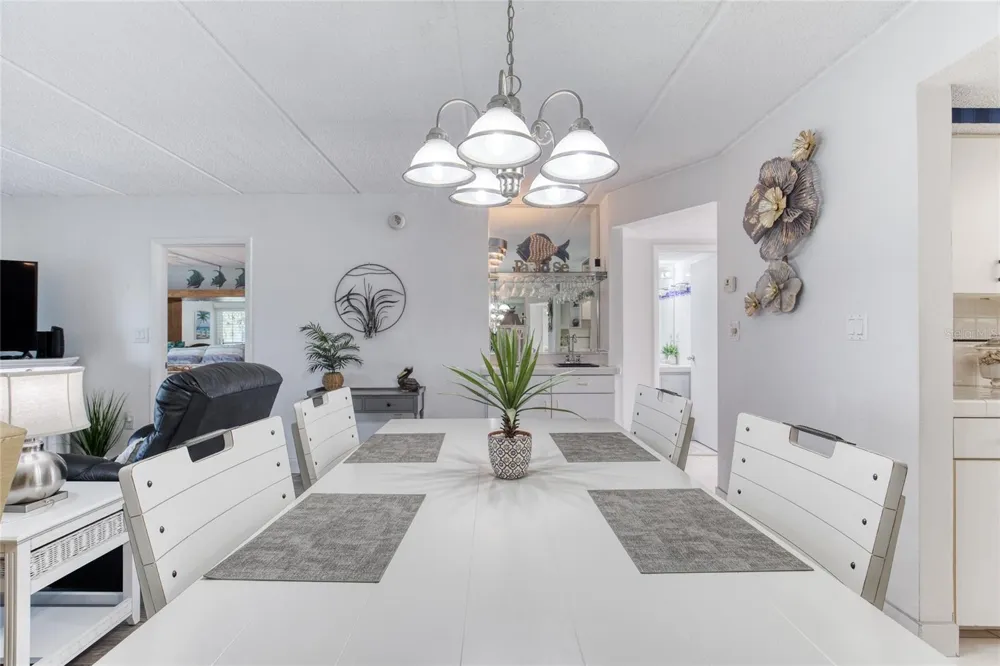 2290 OCEAN SHORE BOULEVARD #2070 Ormond Beach, FL 32176