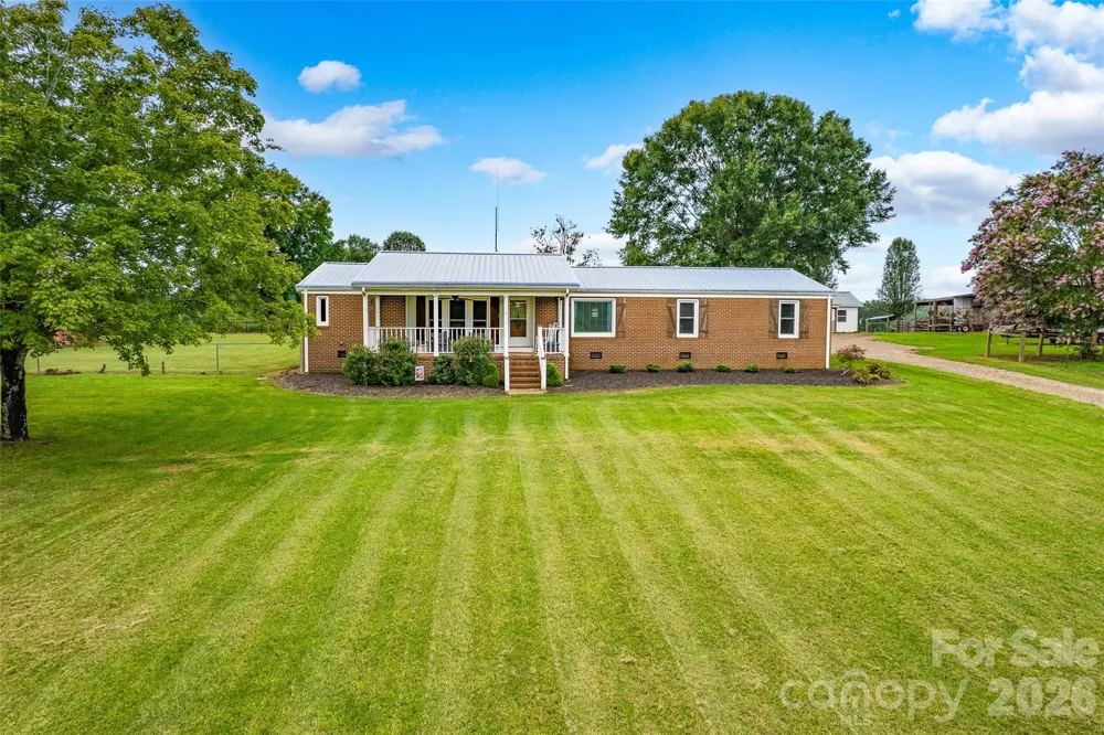 433 Mock Mill Road Statesville, NC 28677