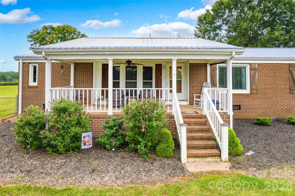 433 Mock Mill Road Statesville, NC 28677