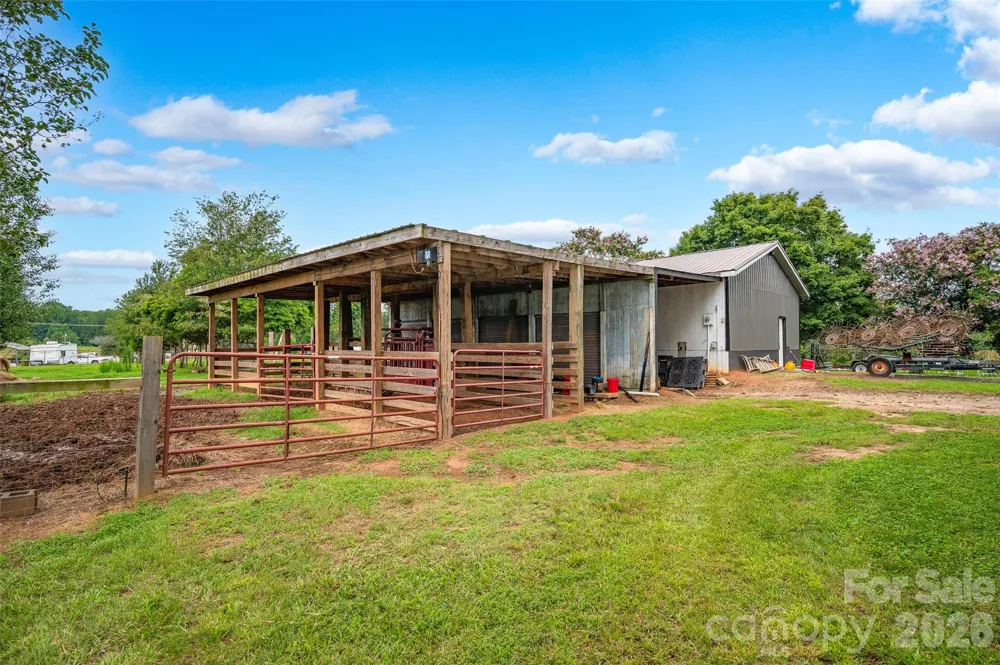 433 Mock Mill Road Statesville, NC 28677