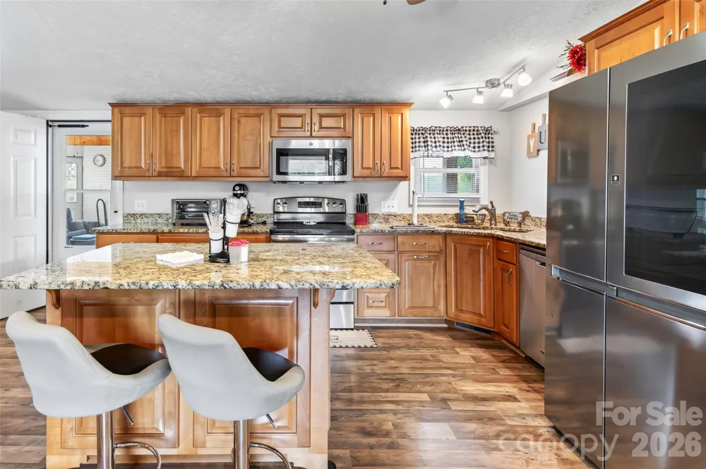 433 Mock Mill Road Statesville, NC 28677