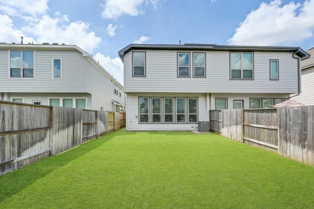 4027 Balboa Drive Iowa Colony, TX 77583