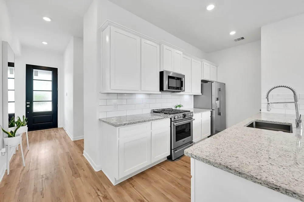 4027 Balboa Drive Iowa Colony, TX 77583