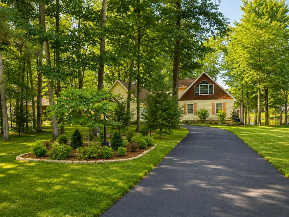 9592 Fawn Lake Drive Canadian Lakes, MI 49346