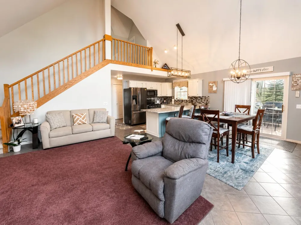 9592 Fawn Lake Drive Canadian Lakes, MI 49346