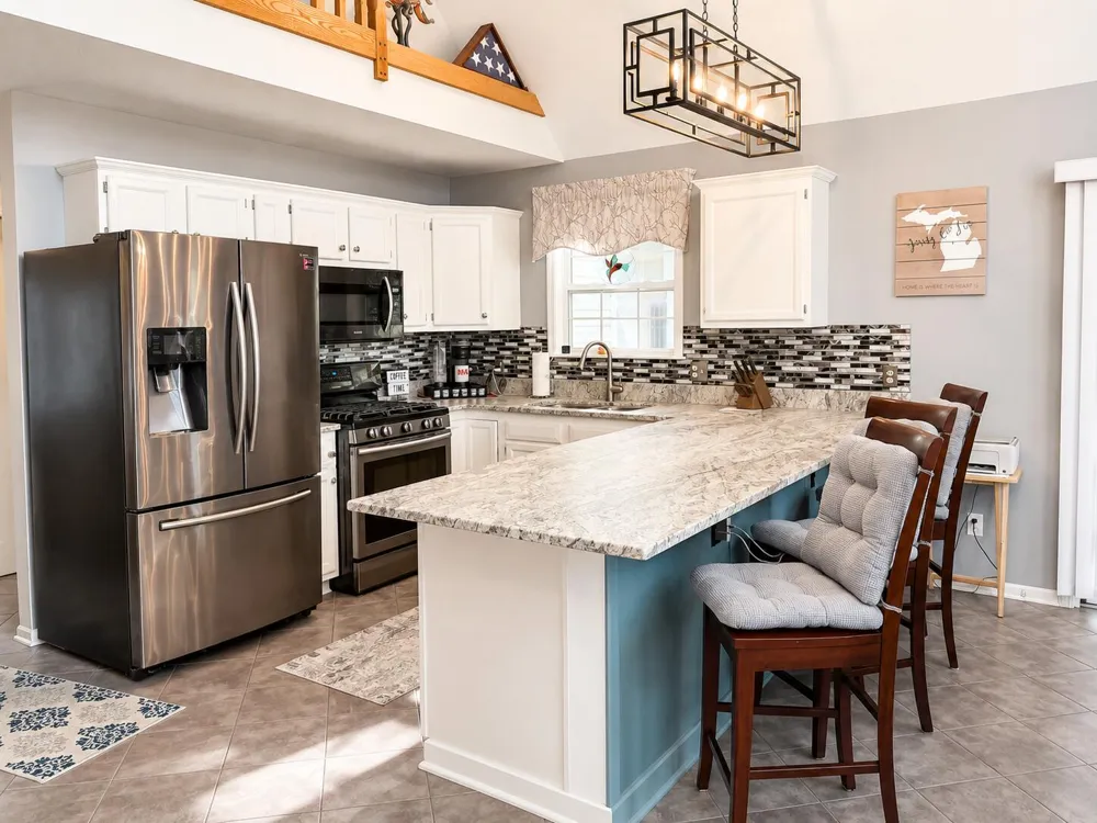 9592 Fawn Lake Drive Canadian Lakes, MI 49346
