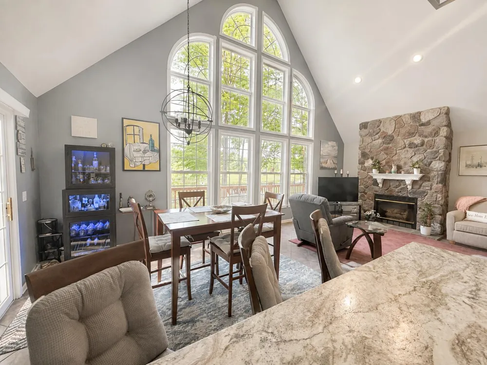 9592 Fawn Lake Drive Canadian Lakes, MI 49346