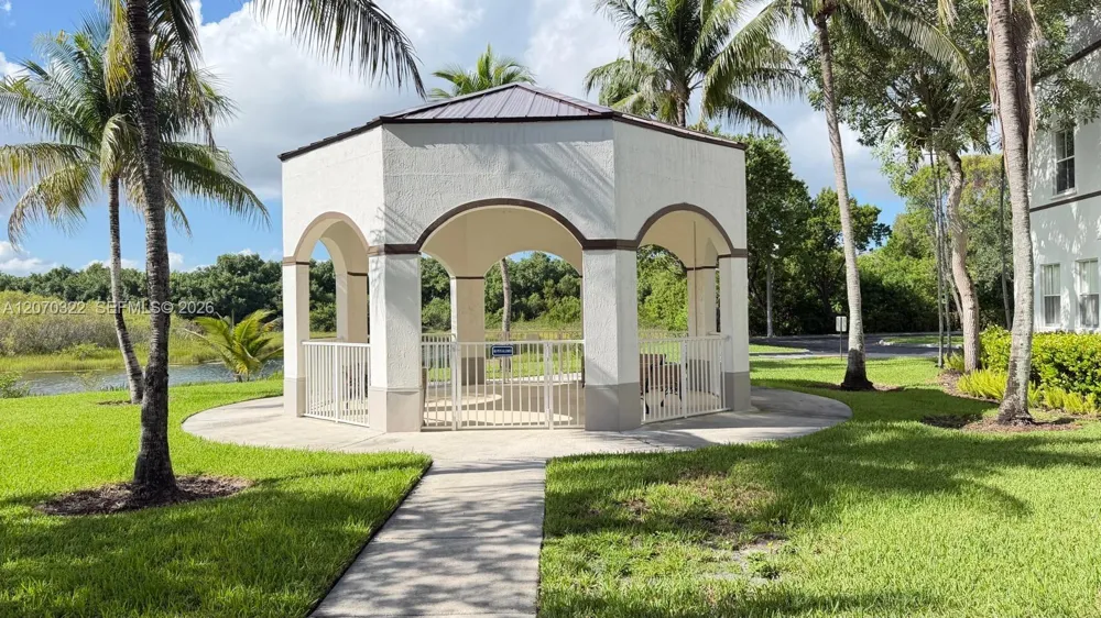 4435 SW 160th Ave #210 Miramar, FL 33027