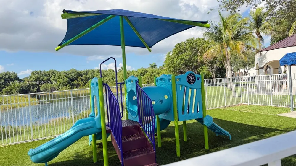 4435 SW 160th Ave #210 Miramar, FL 33027