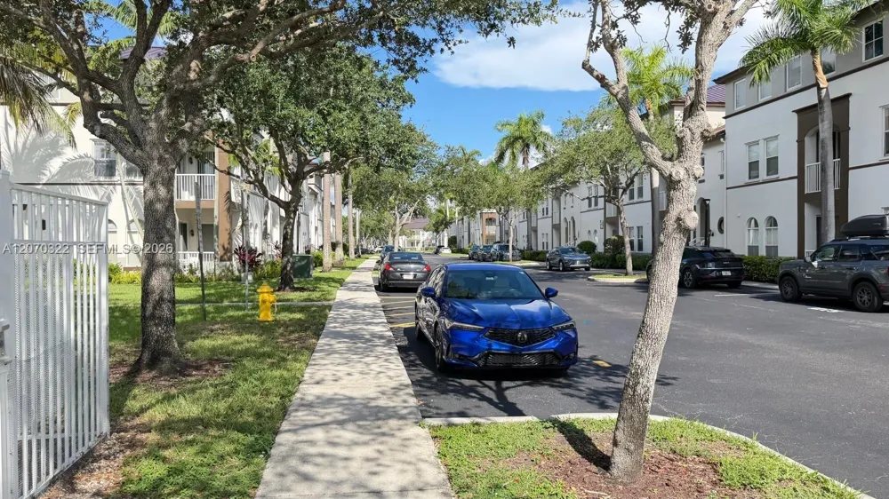 4435 SW 160th Ave #210 Miramar, FL 33027