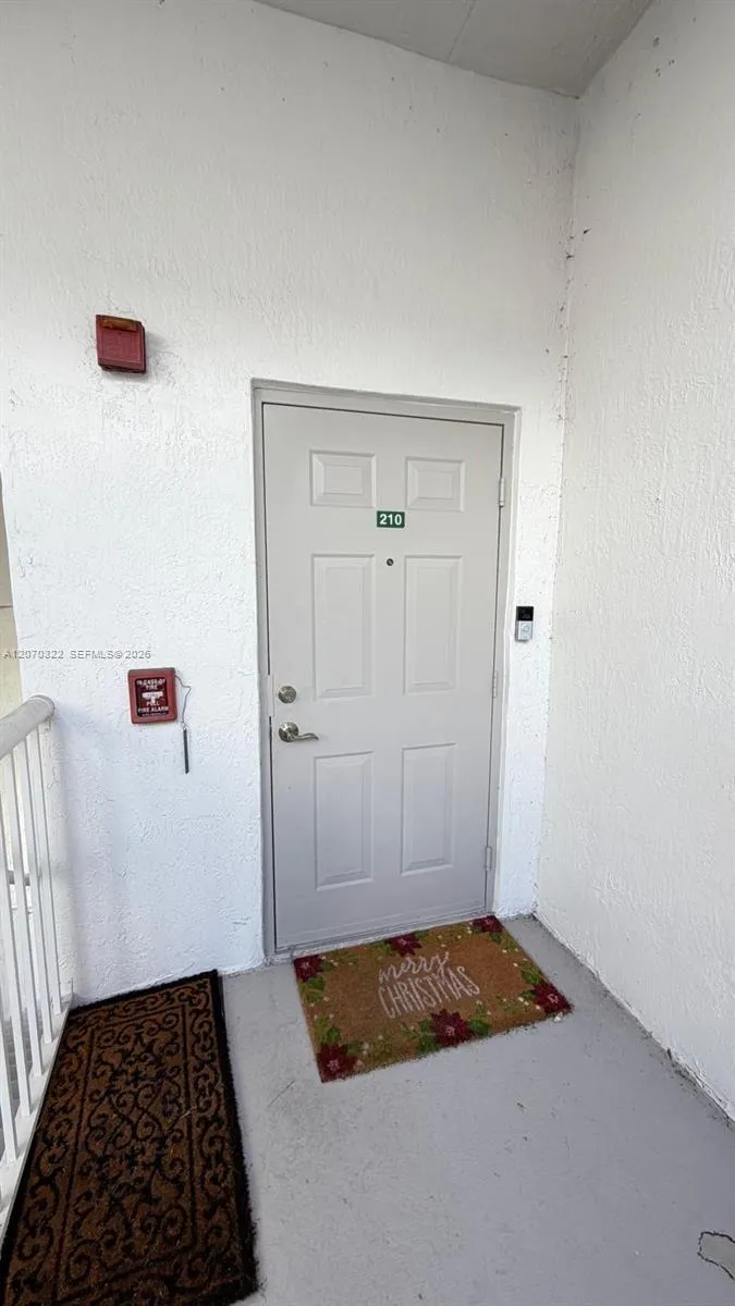 4435 SW 160th Ave #210 Miramar, FL 33027